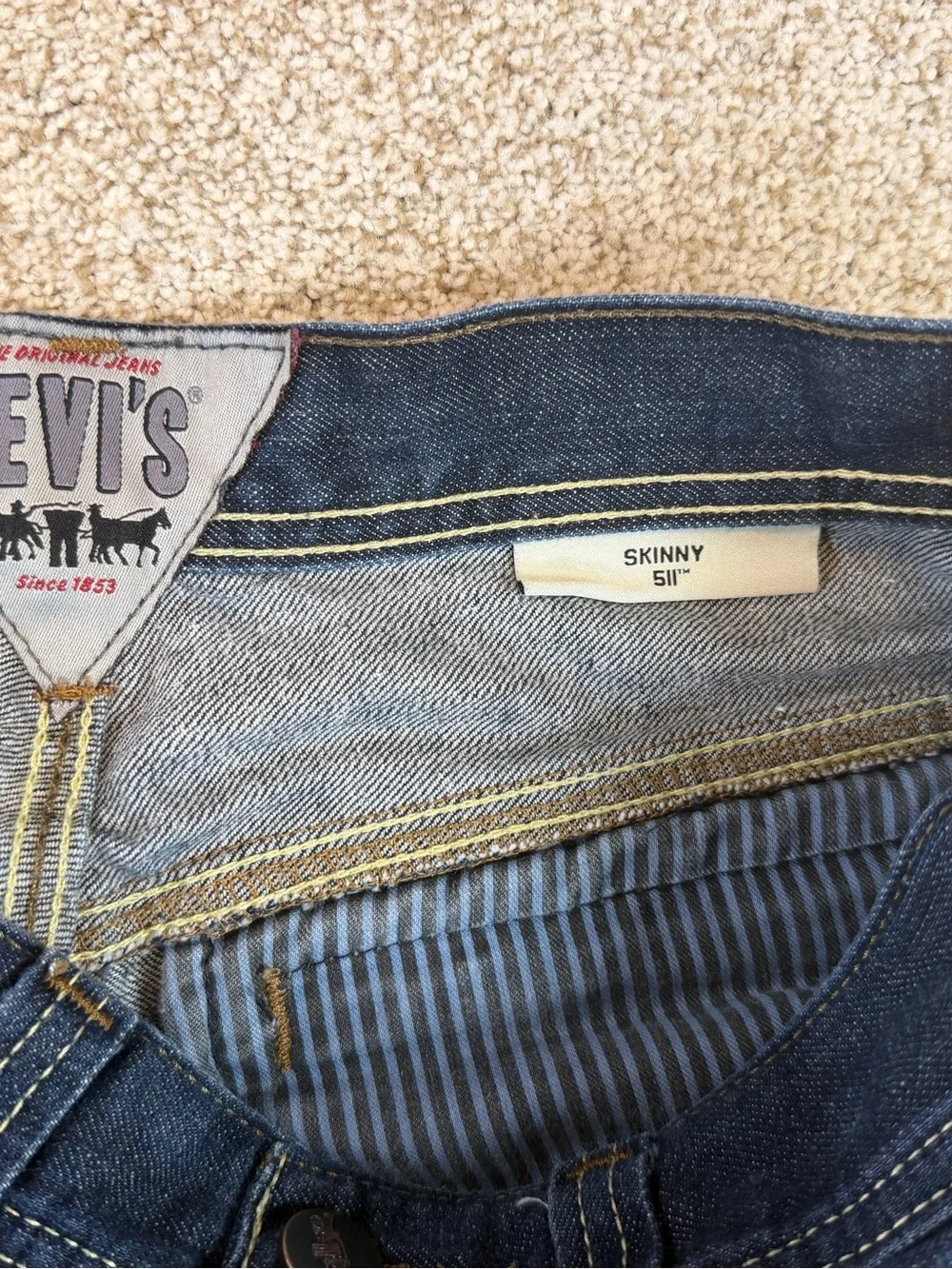 Levi's 511 Skinny Men's 34x32 Dark Wash Denim Zip Pockets Jeans